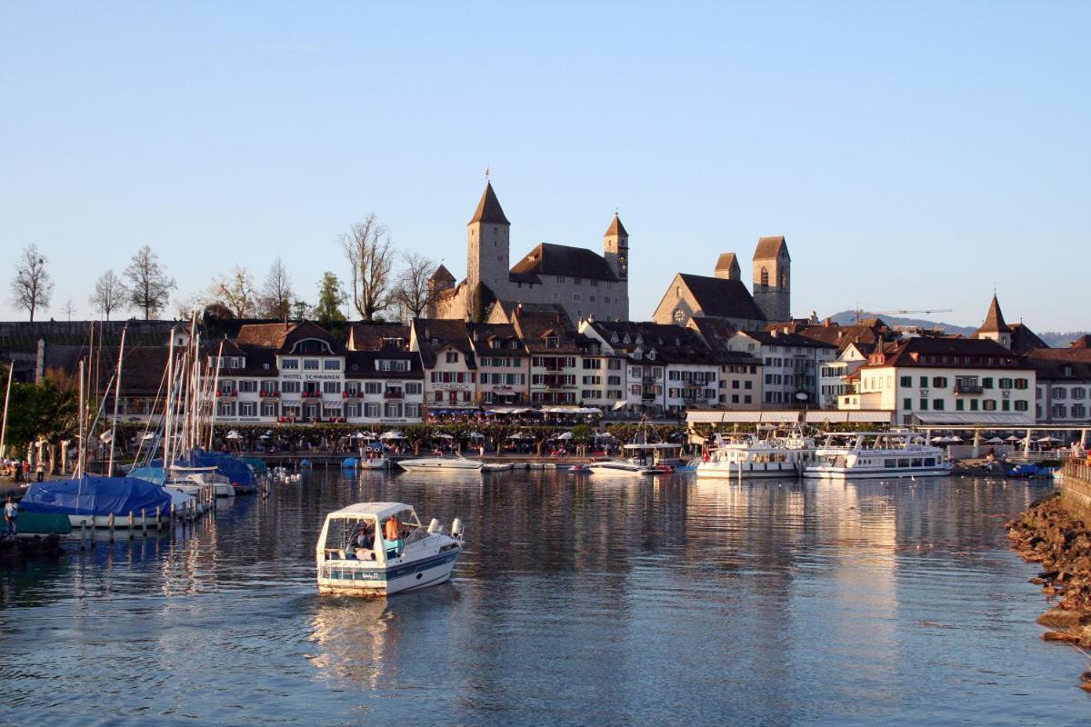 Old Town Charm & Central Location In Rapperswil Eksteriør bilde